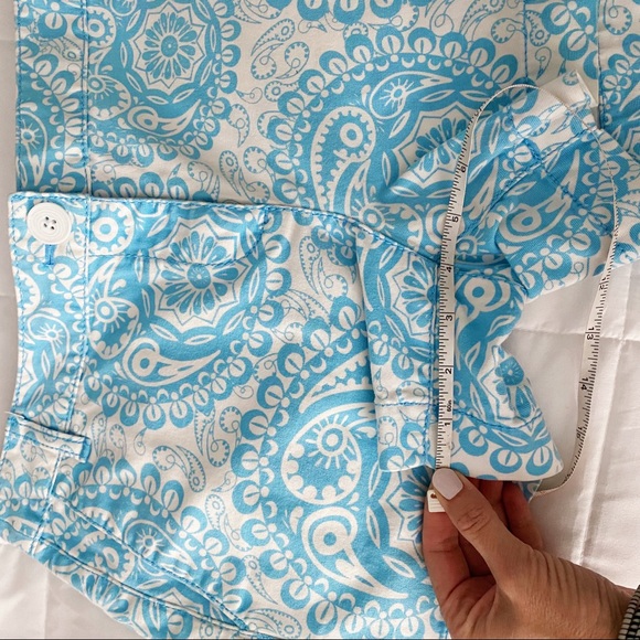 Loft Blue + White Medallion Shorts • size 2 - Picture 4 of 4